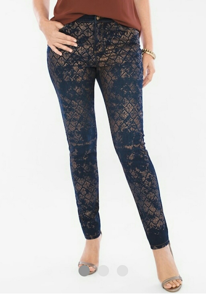 CHICO'S PLATINUM LACE FOIL JEGGING SLIM LEG JEANS